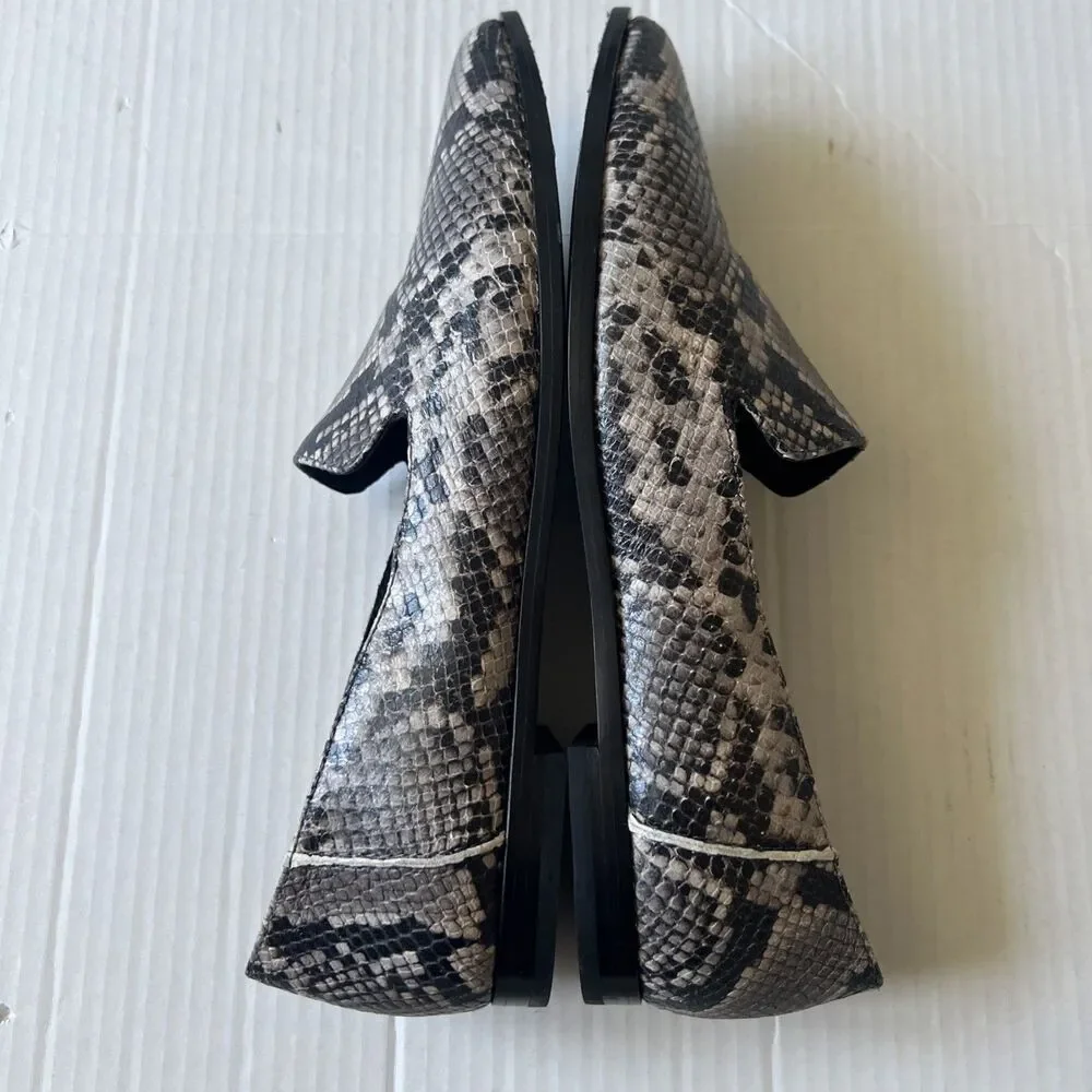 FRYE Sz 10M Gray Snake Print Kenzie Pointed Toe l Slip On Loafers Women NWOB